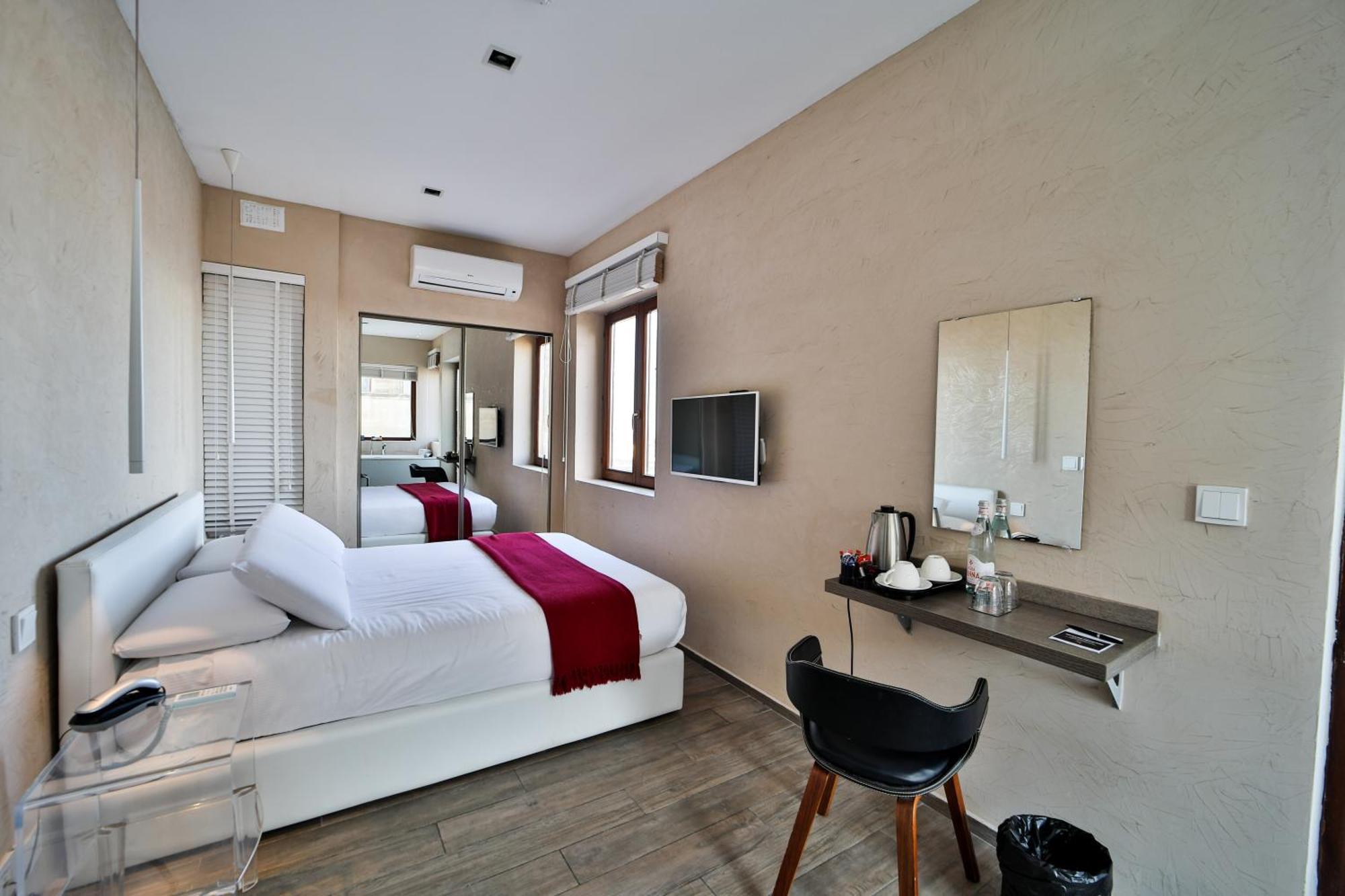 Quaint Boutique Hotel 2*
