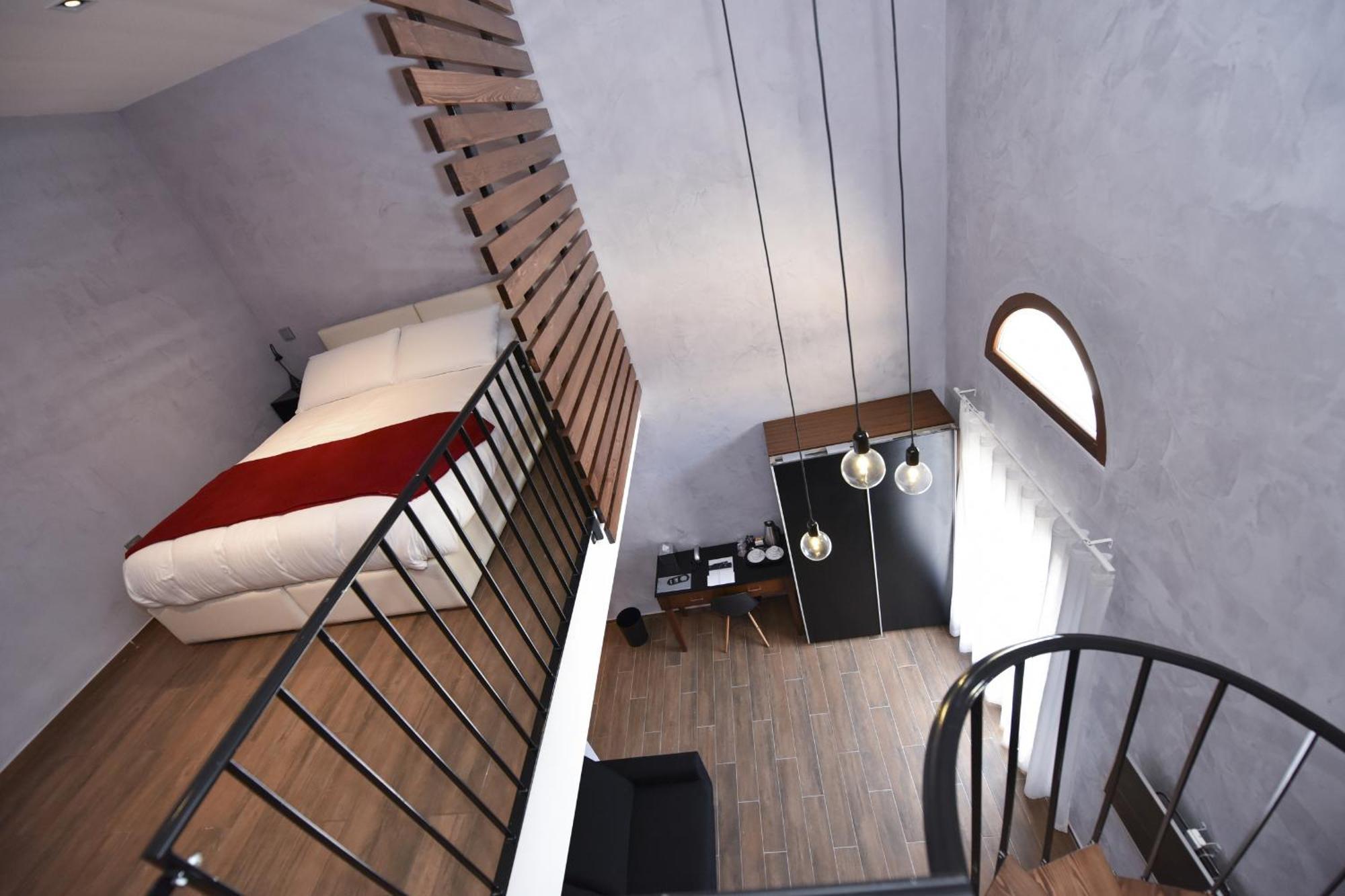 Quaint Boutique Hotel 2*