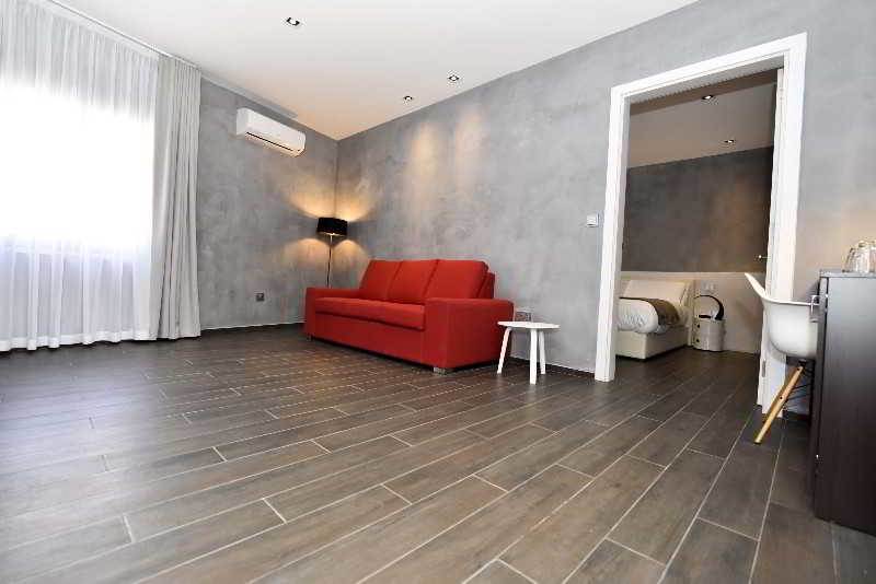 Quaint Boutique Hotel 2*